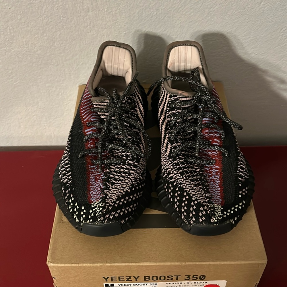 Yeezy Boost 350 V2 Yechel unisex men’s Size 5 EXCELLENT CONDITION WITH MINT BOX
